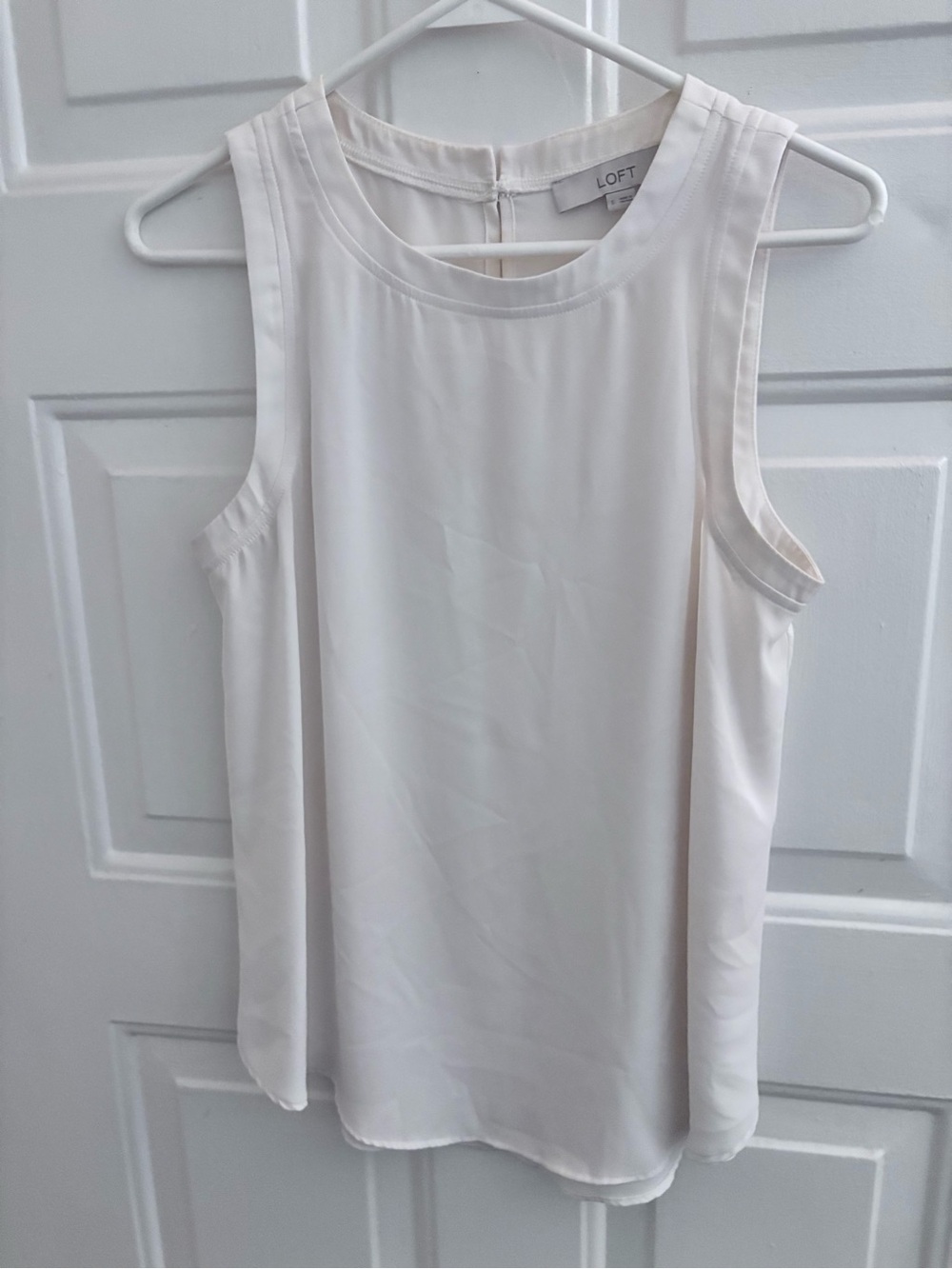 LOFT Ivory Sleeveless Camisole Top - Picture 2 of 7